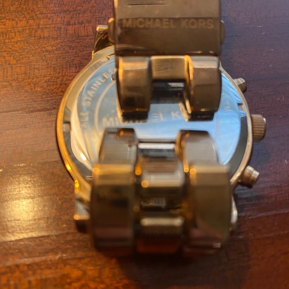Bronze Michael Kors Watch - Picture 3 of 3
